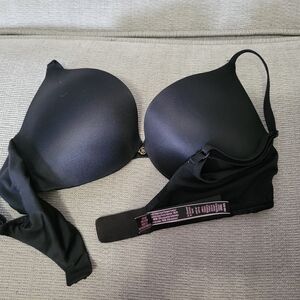 Used 34B So Obsessed Victoria's Secret Bra in Black